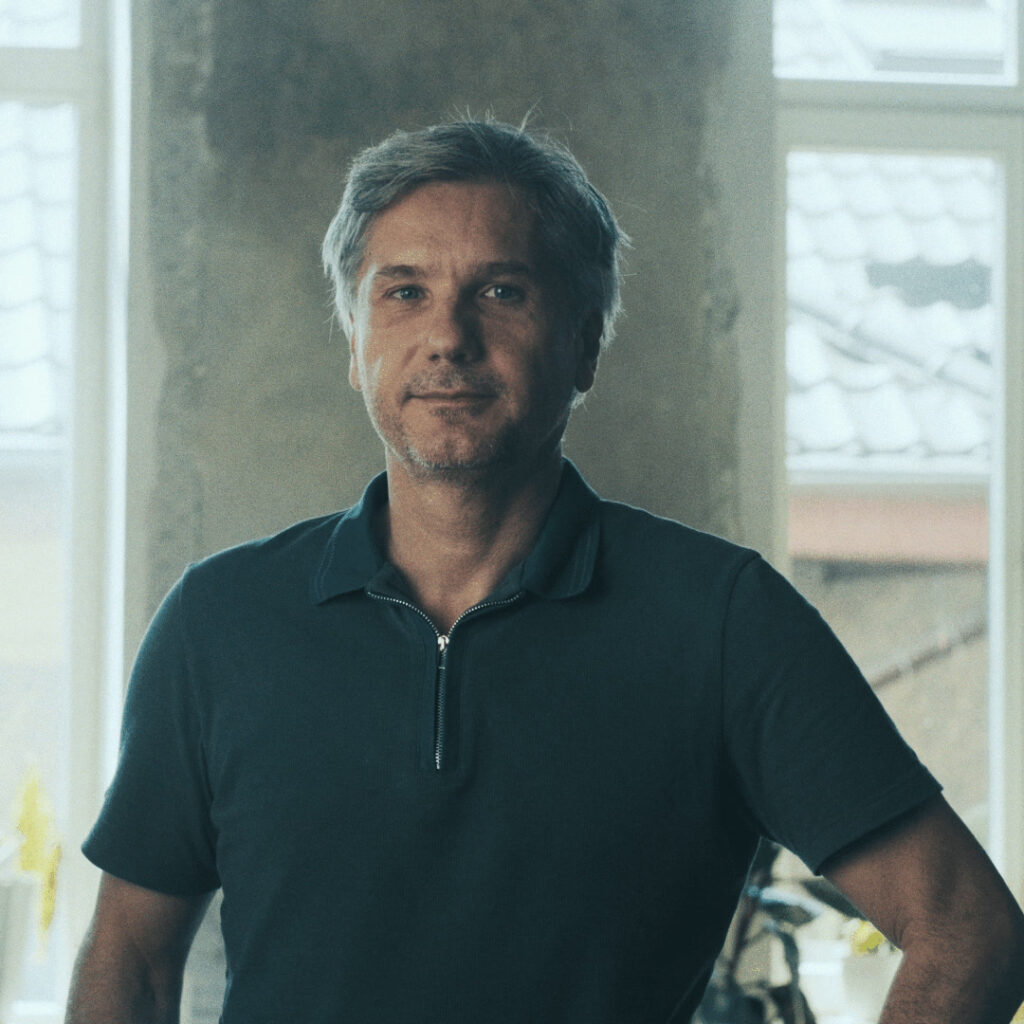 Alex Teodorescu